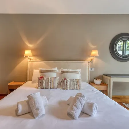 Modern 5 Minutes From Place Des Lices Saint-Tropez