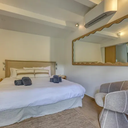 Modern 5 Minutes From Place Des Lices Villa