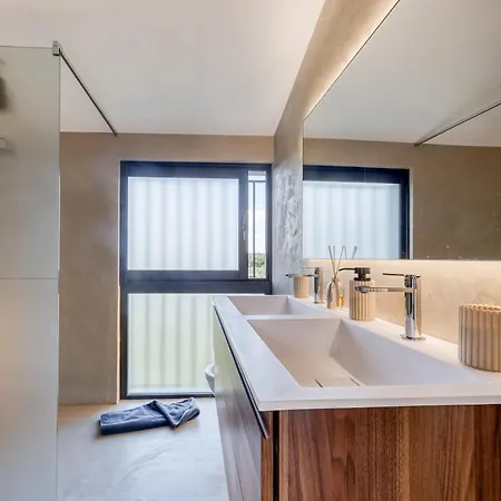 Modern 5 Minutes From Place Des Lices *