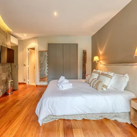 Modern 5 Minutes From Place Des Lices