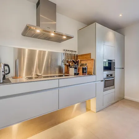 Modern 5 Minutes From Place Des Lices * Saint-Tropez