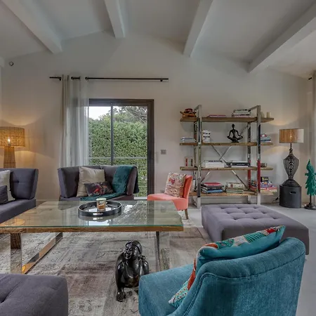 Modern 5 Minutes From Place Des Lices *