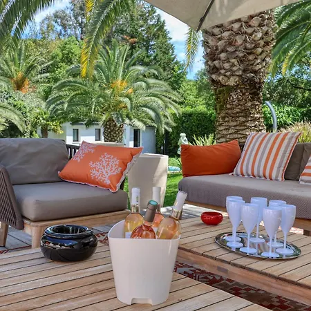 Modern 5 Minutes From Place Des Lices Villa Saint-Tropez